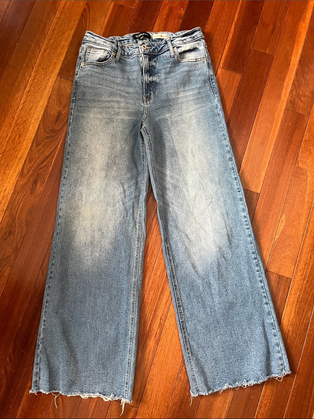 BCBGeneration High Rise Wide Leg Jeans Size 9/29